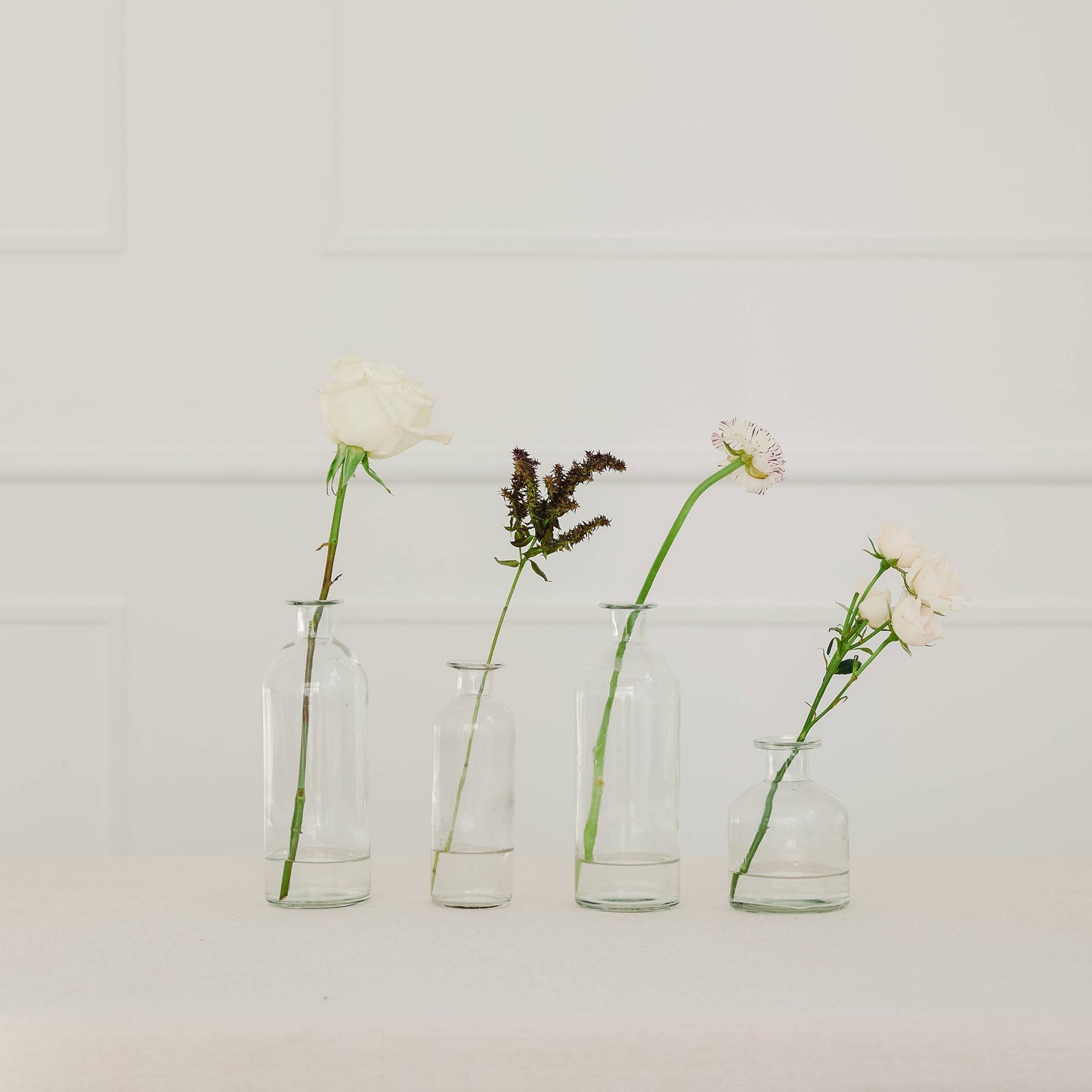 Set of 4 Pink/Purple Flower Décor Vases