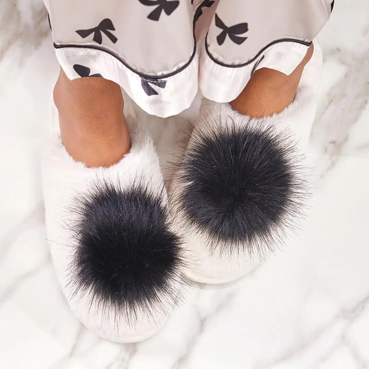 Pom Pom Slippers - LAST ONE