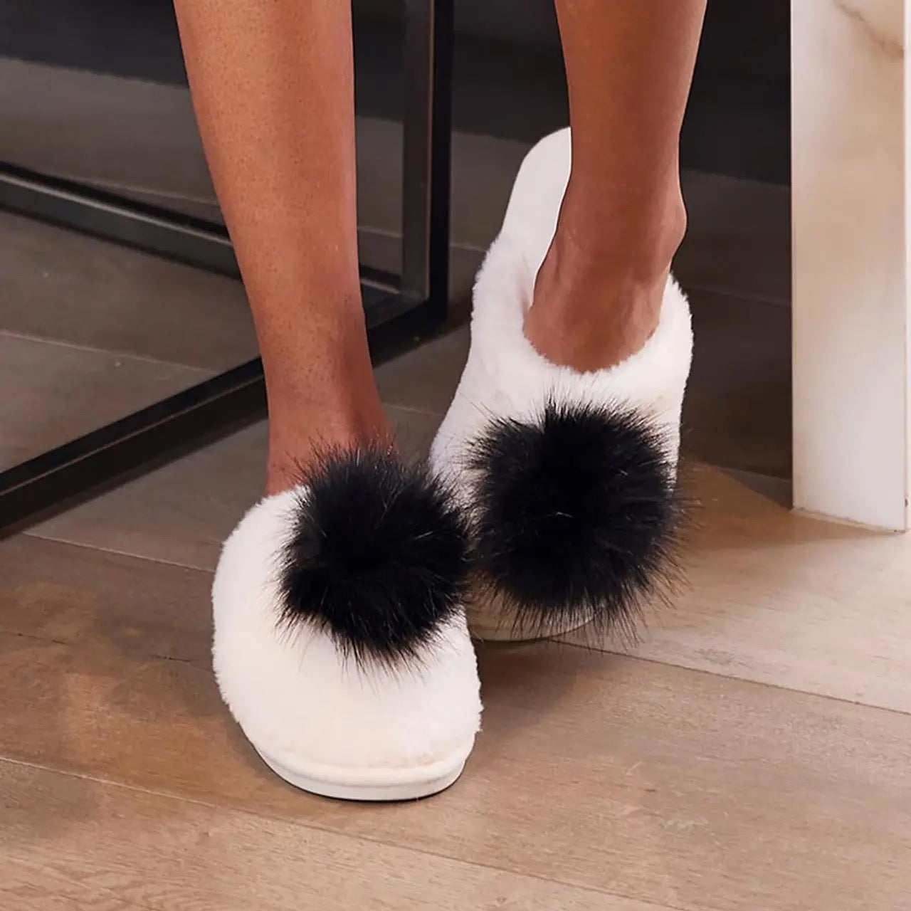 Pom Pom Slippers - LAST ONE