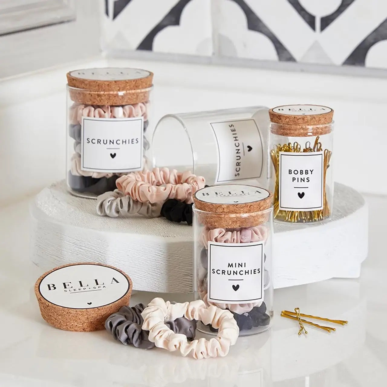 Satin Scrunchie Jar- Ivory Ombre